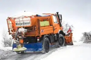 Tipps für die Beauftragung eines externen Dienstleisters für den Winterdienst