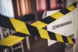 Security zur Durchsetzung von Corona-Vorgaben in der Öffentlichkeit